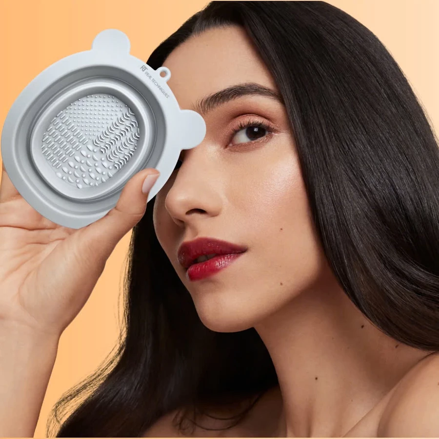  Bát Silicone Vệ Sinh Cọ Trang Điểm RT Real Techniques RTBAT01